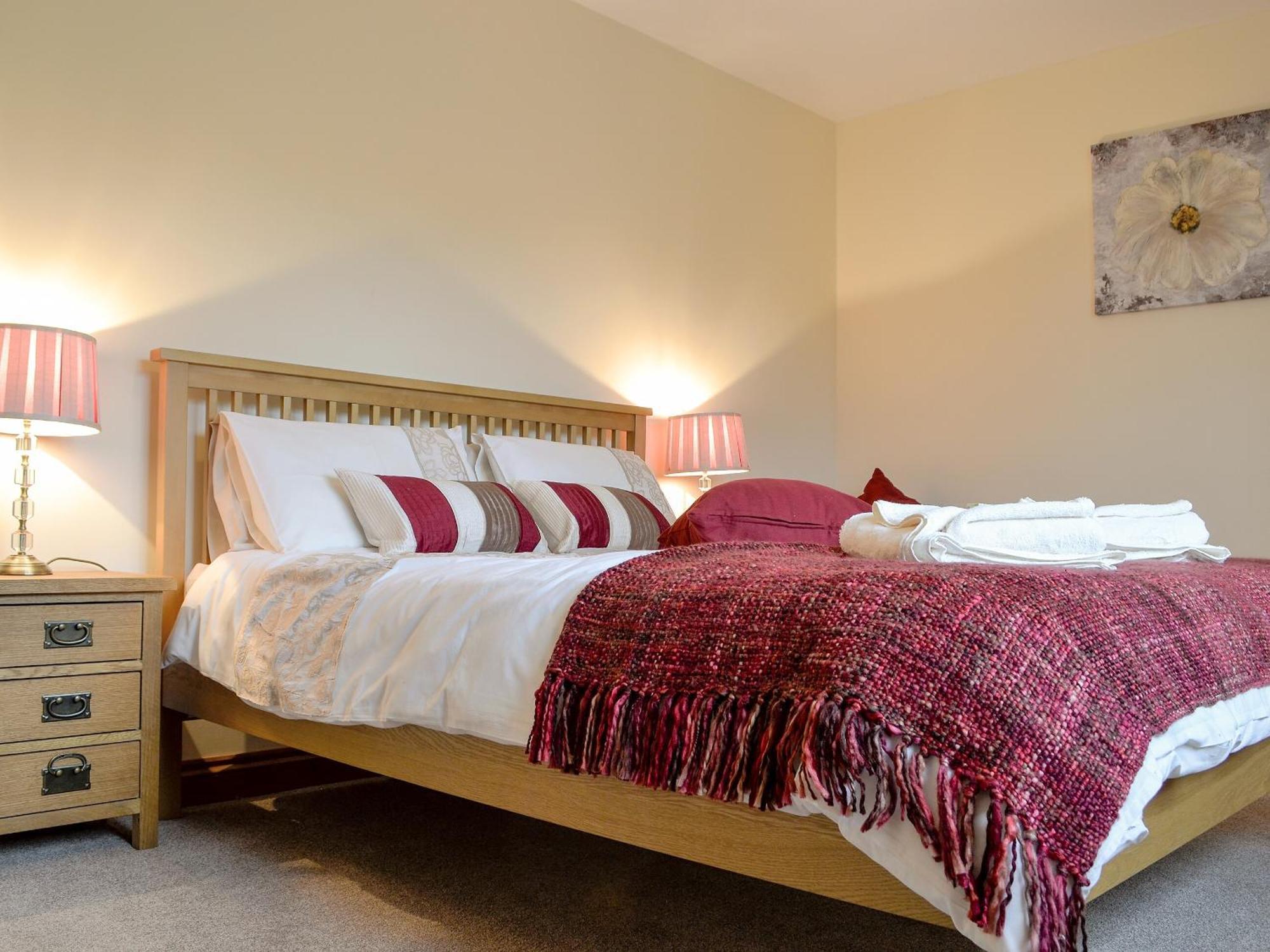 Вилла Castle View Llanbadarn Fynydd Экстерьер фото